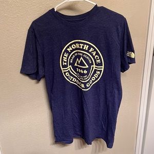 T shirt! Blue with yellow letters ! North face! Small